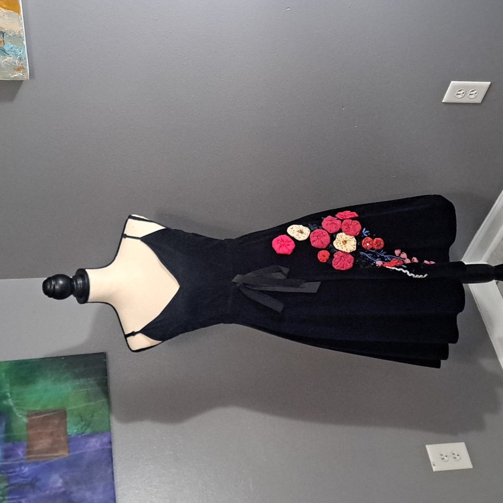 Plenty By Tracy Reese Dark Navy Velvet Dress with Tuffed Floral Applique